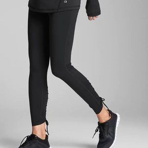 Maternity GapFit Blackout Technology Under-Belly L